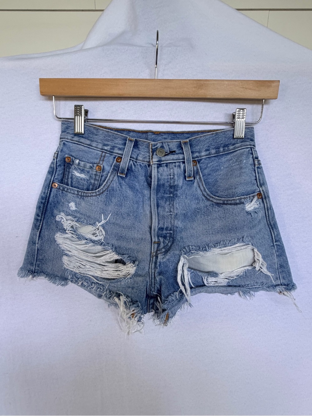 Levi’s 501 Fault Line Distressed Cutoff Shorts W24 Y2K High Rise Grunge